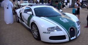 BUGATTI VEYRON 1.450.000 euros. (Shmee150 - YOUTUBE)